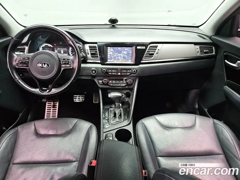 Kia Niro 2017 1.6 АКПП, фото 10