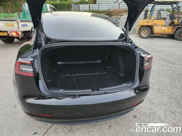 Tesla Model 3 2022 0.3 АКПП, миниатюра 6 Tesla Model 3 2022 0.3 АКПП, миниатюра 6
