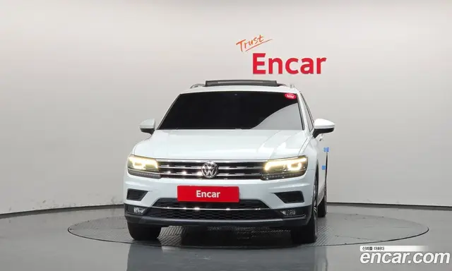 Volkswagen Tiguan 2020 2.0 АКПП, миниатюра 3