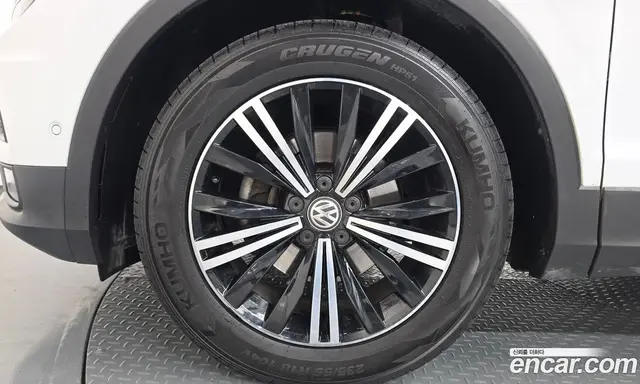 Volkswagen Tiguan 2020 2.0 АКПП, миниатюра 5