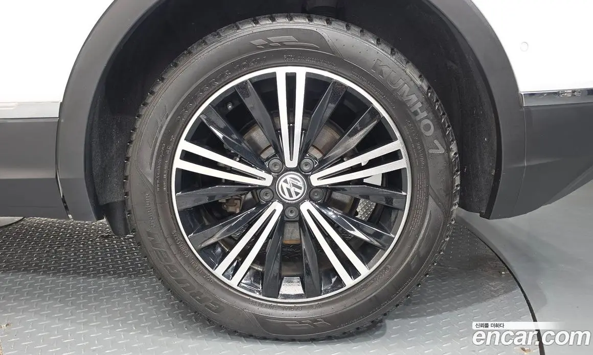 Volkswagen Tiguan 2020 2.0 АКПП, фото 7