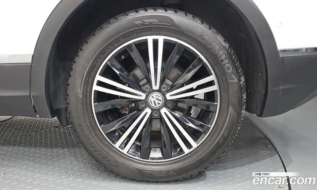 Volkswagen Tiguan 2020 2.0 АКПП, миниатюра 7