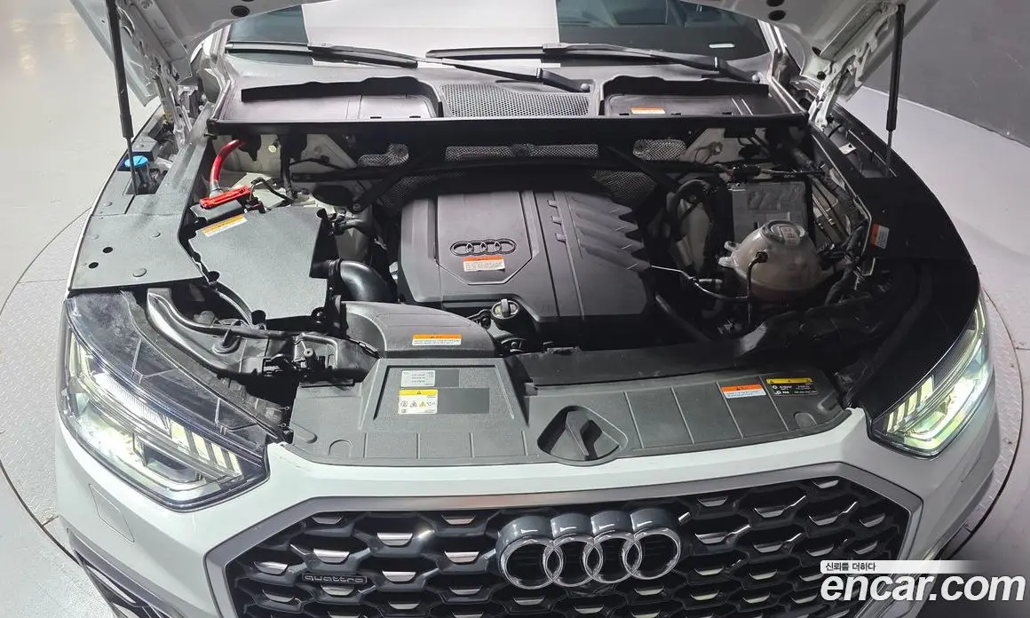 Audi Q5 2023 2.0 АКПП, фото 6