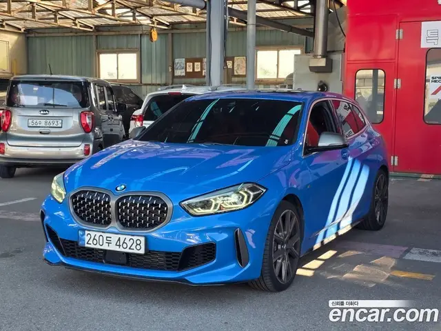 BMW 1 серия, 2021, 37 142 км