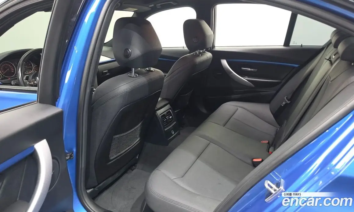 BMW 3 серия 2017 2.0 АКПП, фото 12