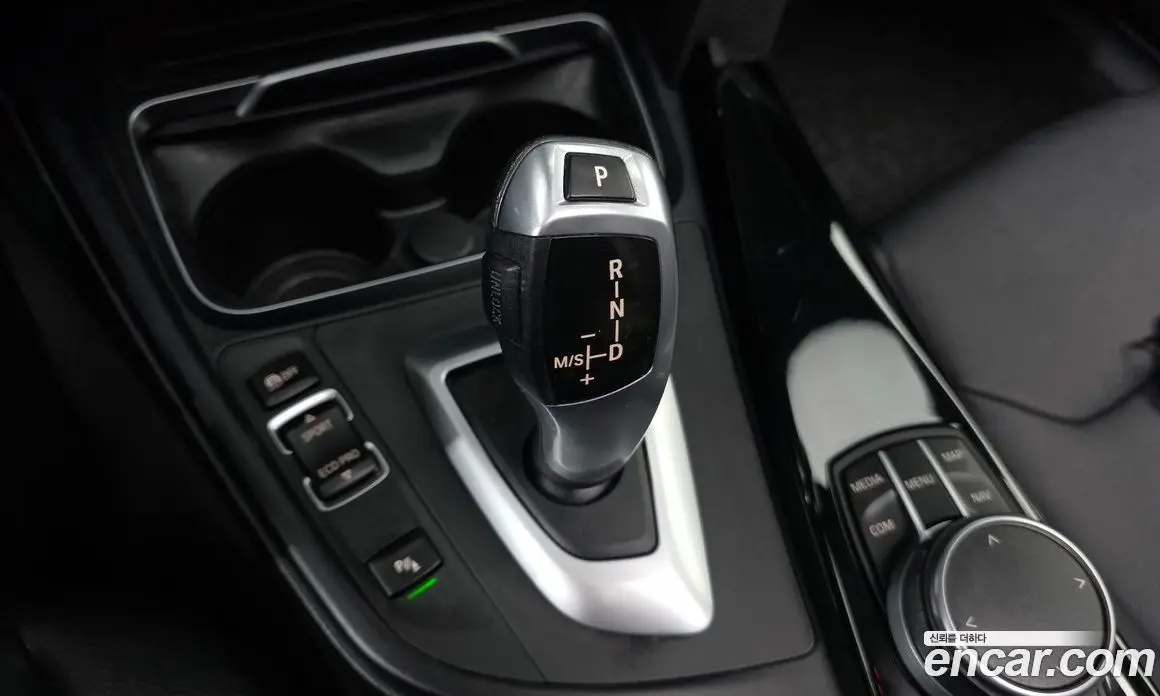 BMW 3 серия 2017 2.0 АКПП, фото 9