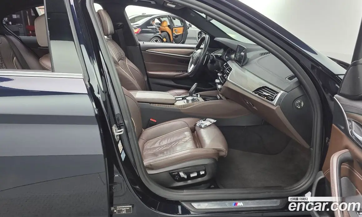 BMW 5 серия 2018 2.0 АКПП, фото 16