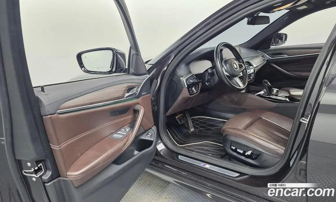 BMW 5 серия 2020 2.0 АКПП, фото 13