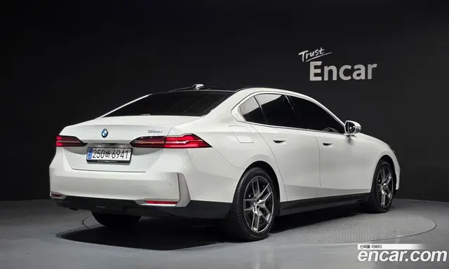 BMW 5 серия 2024 2.0 АКПП, миниатюра 2
