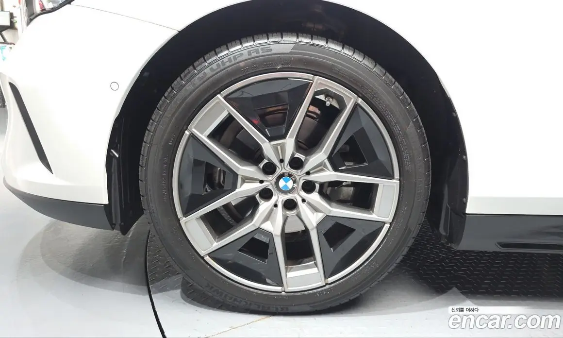 BMW 5 серия 2024 2.0 АКПП, фото 5