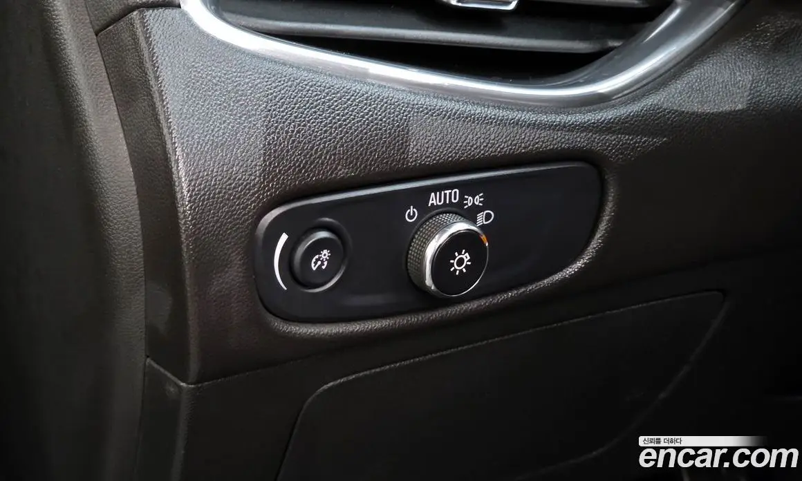 Chevrolet Malibu 2017 2.0 АКПП, фото 15