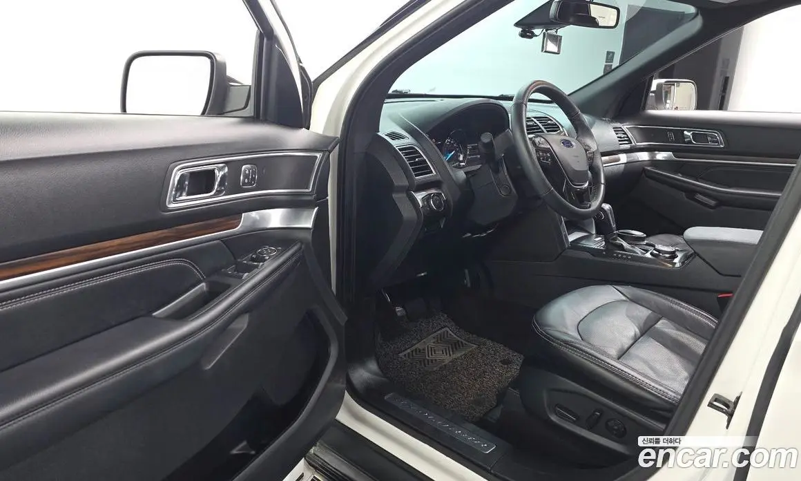 Ford Explorer 2019 2.3 АКПП, фото 13