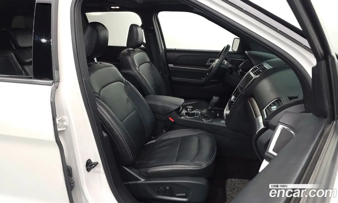 Ford Explorer 2019 2.3 АКПП, фото 16