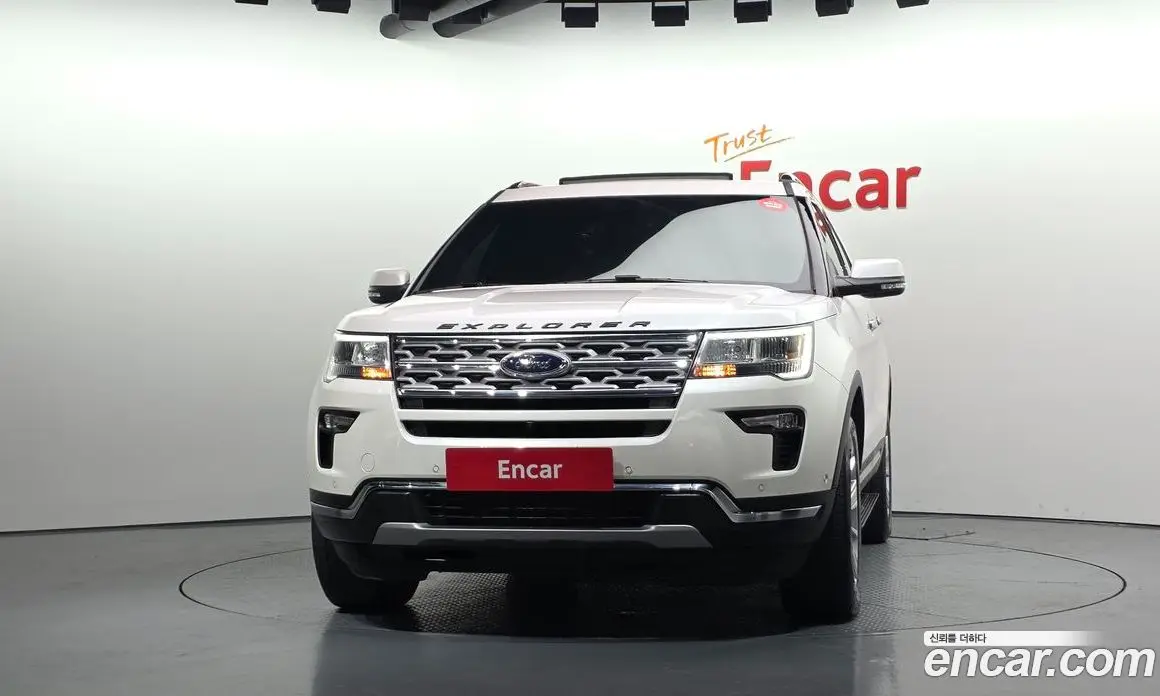 Ford Explorer 2019 2.3 АКПП, фото 3
