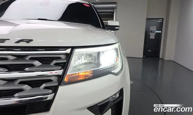 Ford Explorer 2019 2.3 АКПП, миниатюра 8