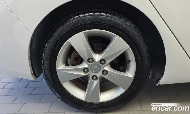 Hyundai Avante 2011 1.6 АКПП, миниатюра 5