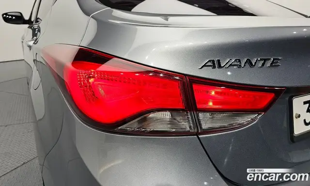 Hyundai Avante 2015 1.6 АКПП, миниатюра 9