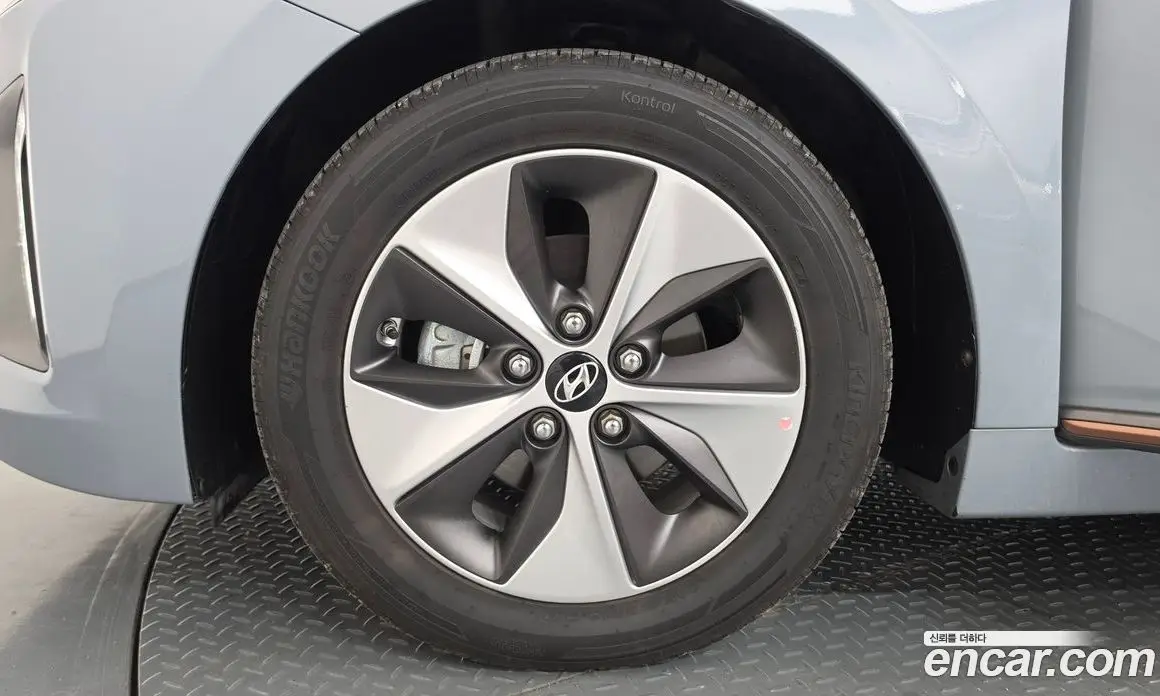 Hyundai Ioniq 2018 АКПП, фото 5
