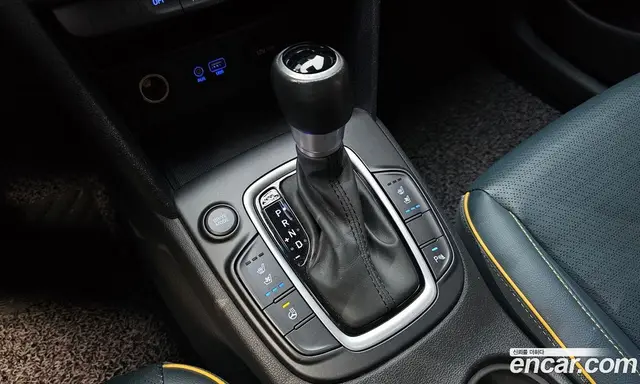 Hyundai Kona 2018 1.6 АКПП, миниатюра 9