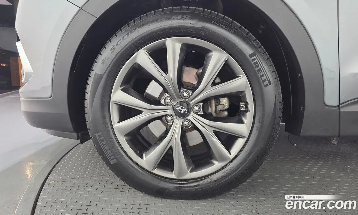 Hyundai Santa Fe 2016 2.0 АКПП, фото 5
