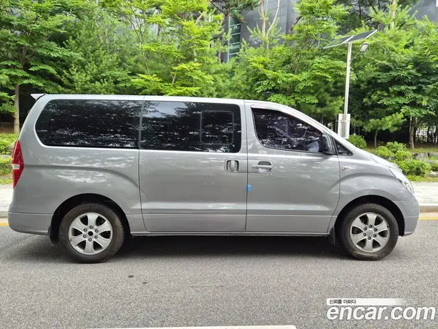 Hyundai Starex 2014 2.5 АКПП, миниатюра 7