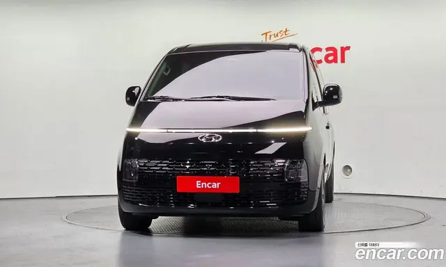 Hyundai Staria 2022 2.2 АКПП, миниатюра 3