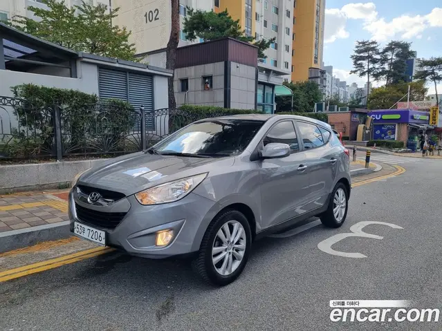 Hyundai Tucson, 2009, 118 590 км