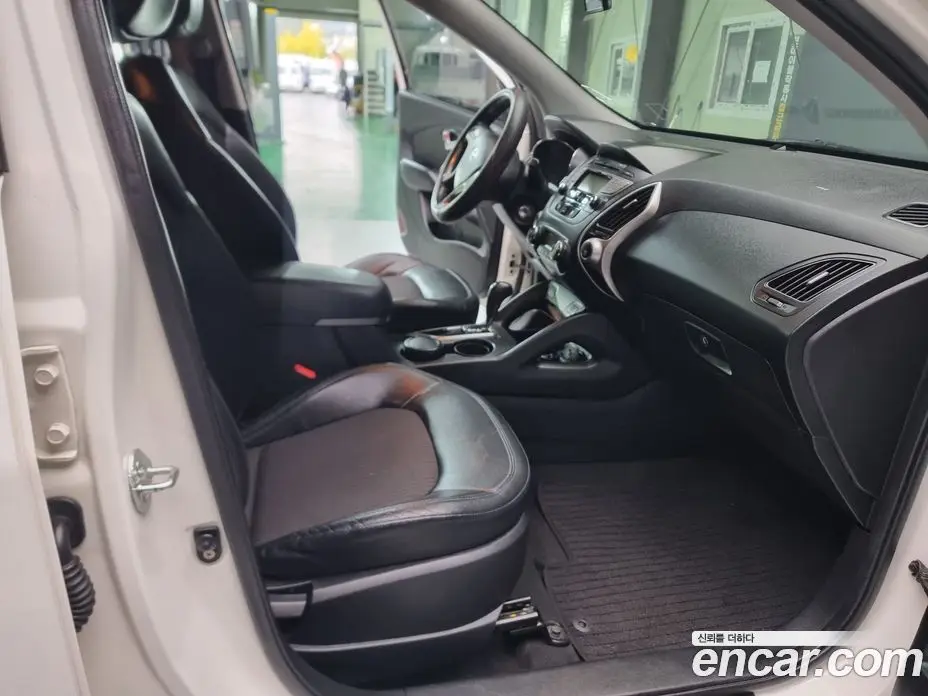 Hyundai Tucson 2010 2.0 АКПП, фото 17