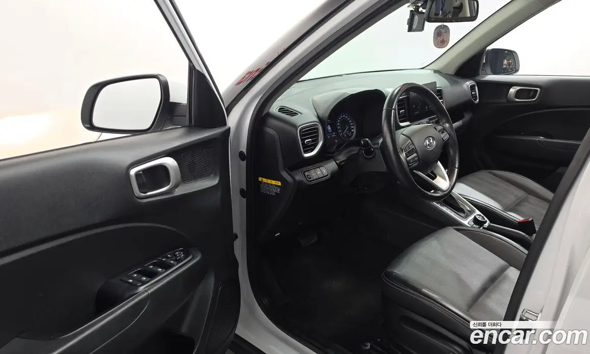 Hyundai Venue 2019 1.6 АКПП, фото 13