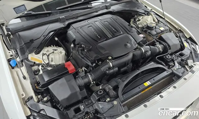 Jaguar XE 2016 3.0 АКПП, миниатюра 6 Jaguar XE 2016 3.0 АКПП, миниатюра 6