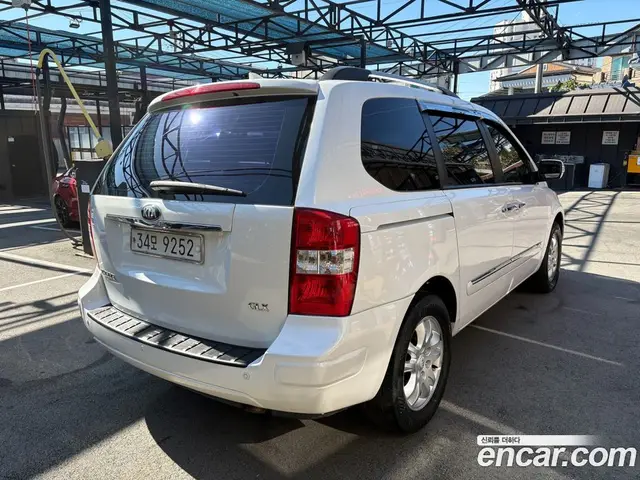 Kia Carnival 2013 2.2 АКПП, миниатюра 2