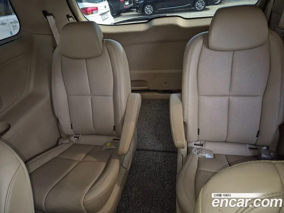 Kia Carnival 2019 2.2 АКПП, фото 14