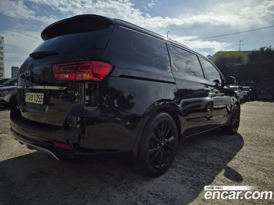 Kia Carnival 2019 2.2 АКПП, фото 6