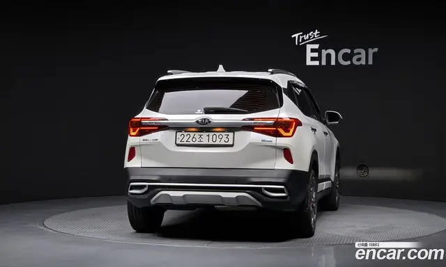 Kia Seltos 2019 1.6 АКПП, миниатюра 4