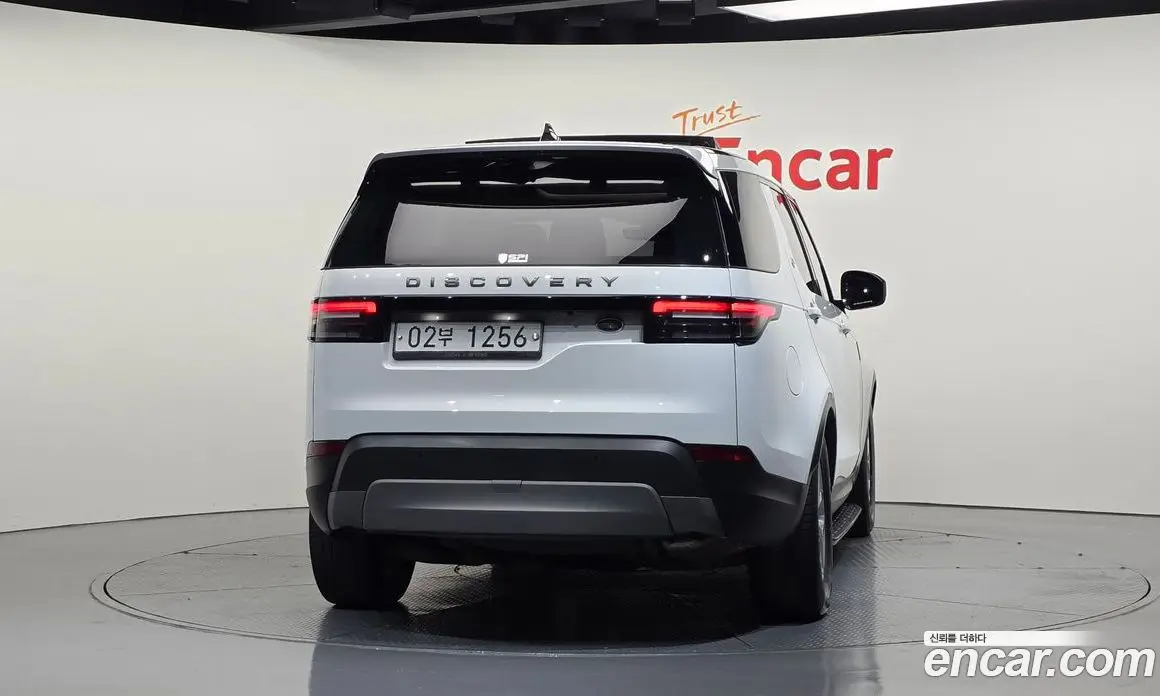 Land Rover Discovery 2018 2.0 АКПП, фото 4 Land Rover Discovery 2018 2.0 АКПП, фото 4