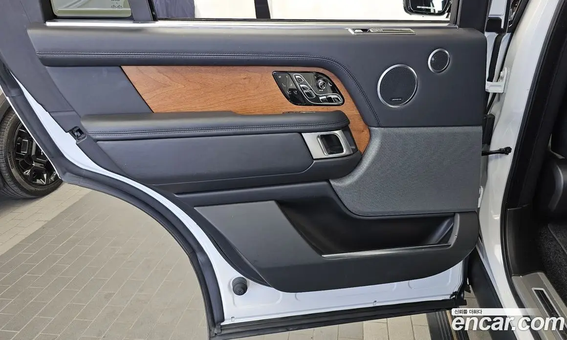 Land Rover Range Rover 2019 4.4 АКПП, фото 15
