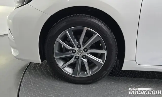 Lexus ES 2017 2.5 АКПП, миниатюра 5 Lexus ES 2017 2.5 АКПП, миниатюра 5