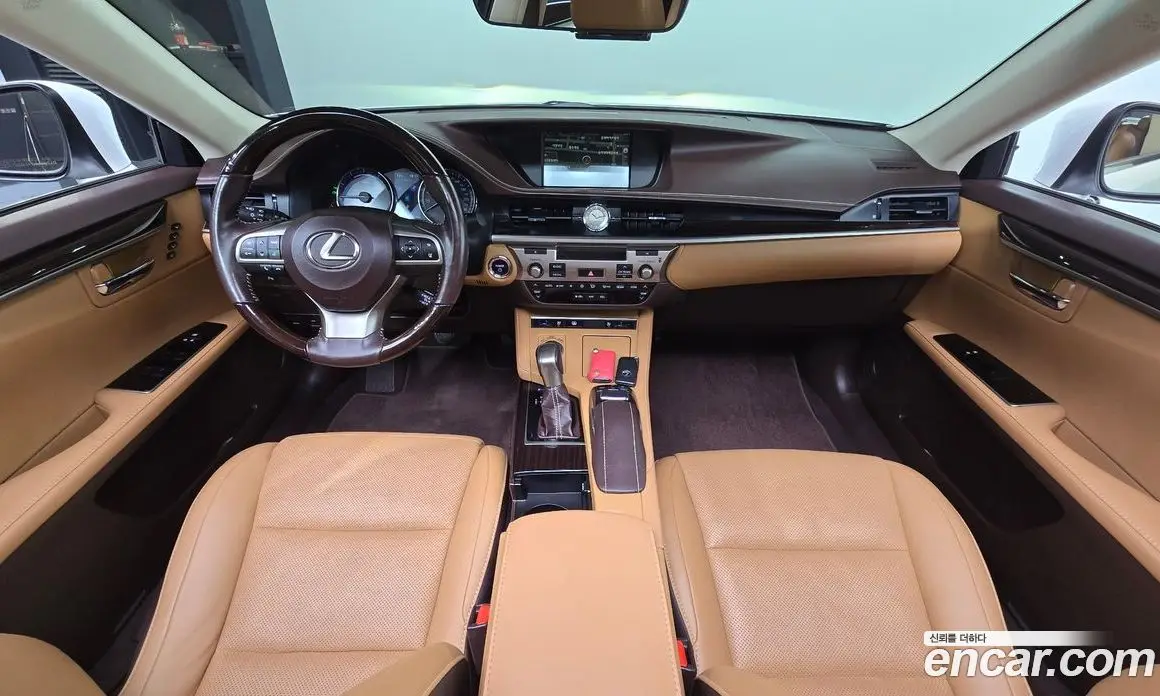 Lexus ES 2017 2.5 АКПП, фото 7 Lexus ES 2017 2.5 АКПП, фото 7