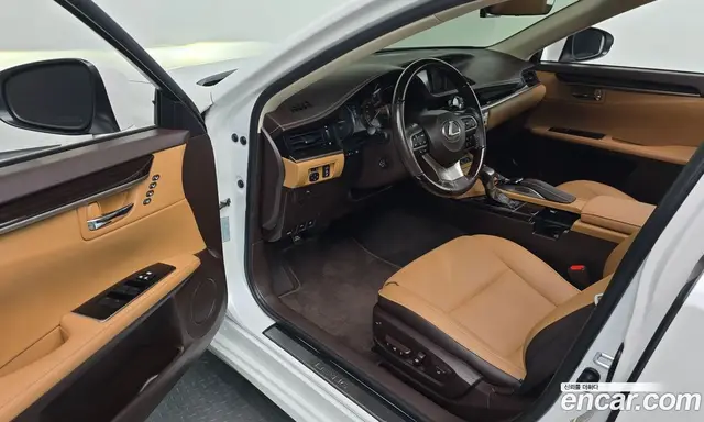 Lexus ES 2017 2.5 АКПП, миниатюра 10 Lexus ES 2017 2.5 АКПП, миниатюра 10