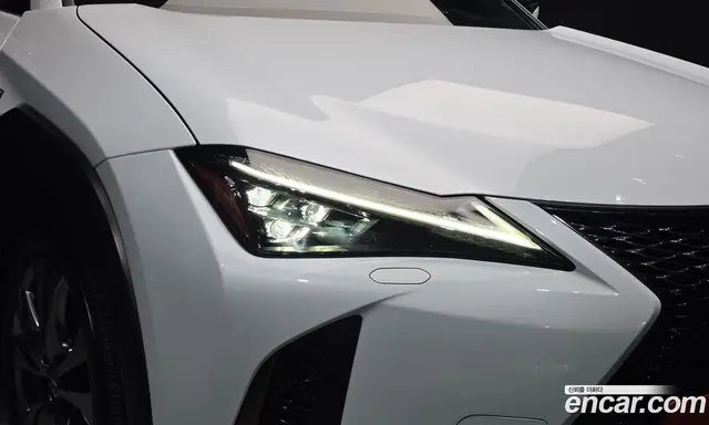 Lexus UX 2021 2.0 АКПП, миниатюра 8 Lexus UX 2021 2.0 АКПП, миниатюра 8