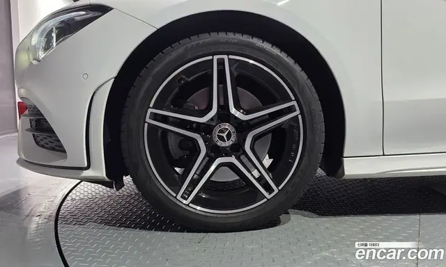 Mercedes-Benz CLA-Class 2022 2.0 АКПП, миниатюра 5
