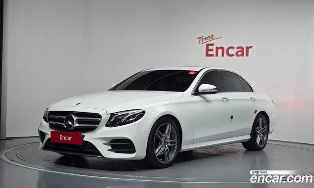 Mercedes-Benz E-Class, 2017, 126 710 км
