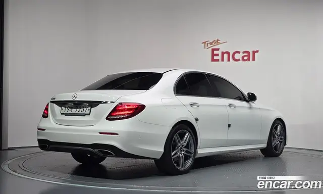 Mercedes-Benz E-Class 2017 2.0 АКПП, миниатюра 2