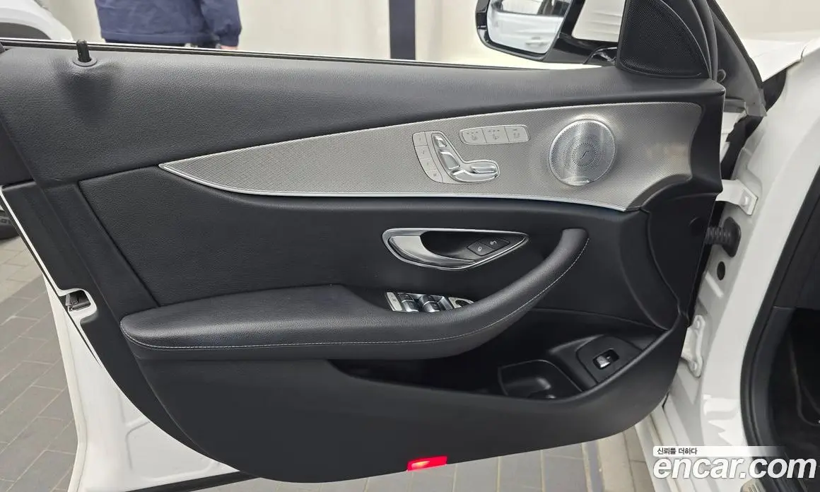 Mercedes-Benz E-Class 2017 2.0 АКПП, фото 14