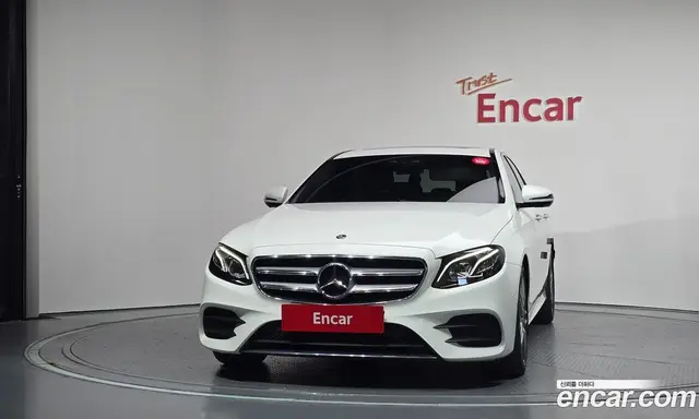 Mercedes-Benz E-Class 2017 2.0 АКПП, миниатюра 3
