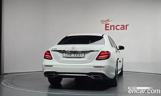 Mercedes-Benz E-Class 2017 2.0 АКПП, миниатюра 4