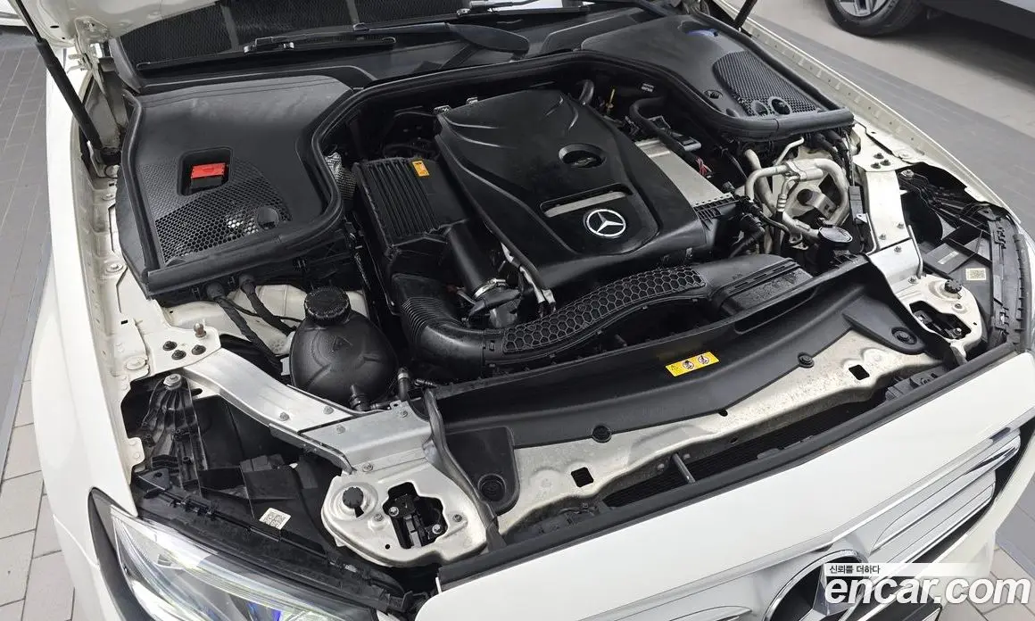 Mercedes-Benz E-Class 2017 2.0 АКПП, фото 6