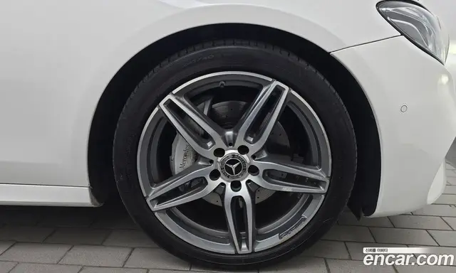Mercedes-Benz E-Class 2017 2.0 АКПП, миниатюра 7