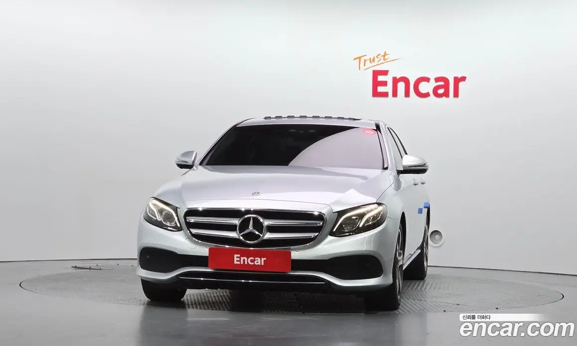 Mercedes-Benz E-Class 2018 2.0 АКПП, фото 3