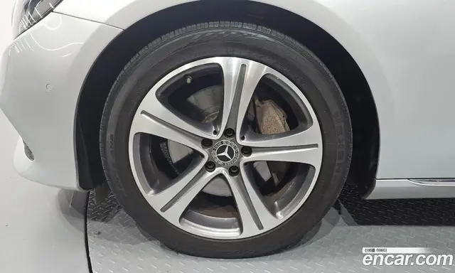 Mercedes-Benz E-Class 2018 2.0 АКПП, миниатюра 5